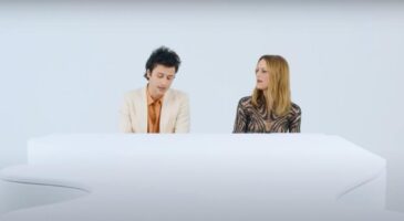 Les clochettes de mai, le titre poétique d'Adrien Gallo et Vanessa Paradis (VIDEO)