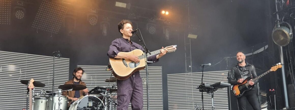 Vieilles Charrues 2021 : Raphaël, Miossec… une deuxième soirée planante