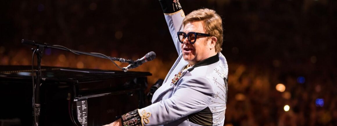 Elton John annonce son ultime concert à Paris en juin 2022 !