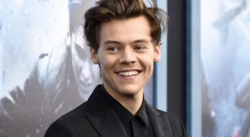 Harry Styles pourrait lancer sa marque de parfum et de cosmétiques (PHOTO)