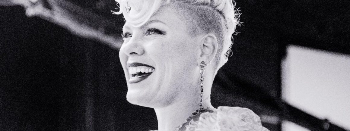 Pink : Ecoutez All I Know So Far, son album live !