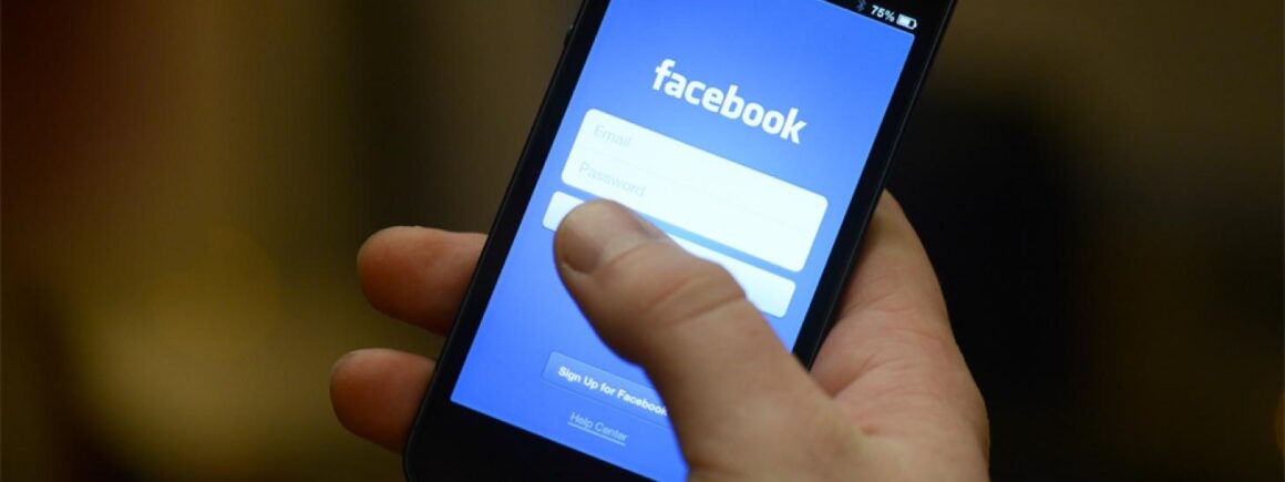 Facebook : Un statut en plusieurs langues, comment faire ?