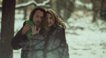 Julien Doré invite Virginie Efira pour le clip délirant de Kiki (VIDEO)