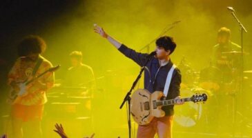 Dans le Téléphone de Manu : Vampire Weekend nous offre le titre Oxford Comma !