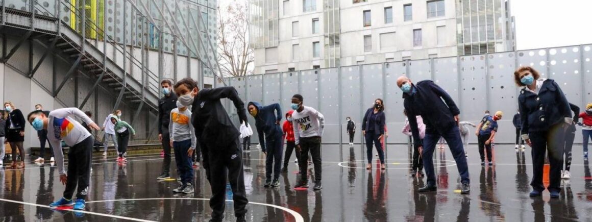 Ginger Story : Jean-Michel Blanquer parodié après une séance de sport dans une école (VIDEO)