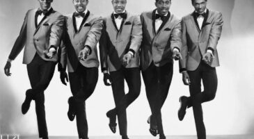 Dans l'iPhone de Manu : Un classique des années 60 avec Ain't Too Proud to Beg de The Temptations !