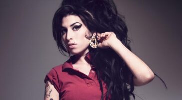 Dans l'iPhone de Manu : Impossible d'oublier Rehab, d'Amy Winehouse