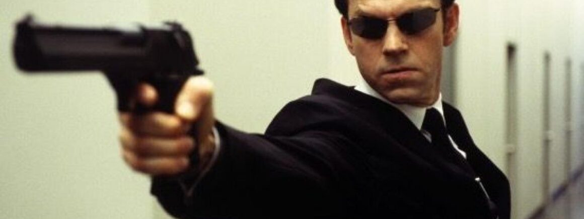 Pourquoi Hugo Weaving ne sera pas au casting de Matrix 4 ?