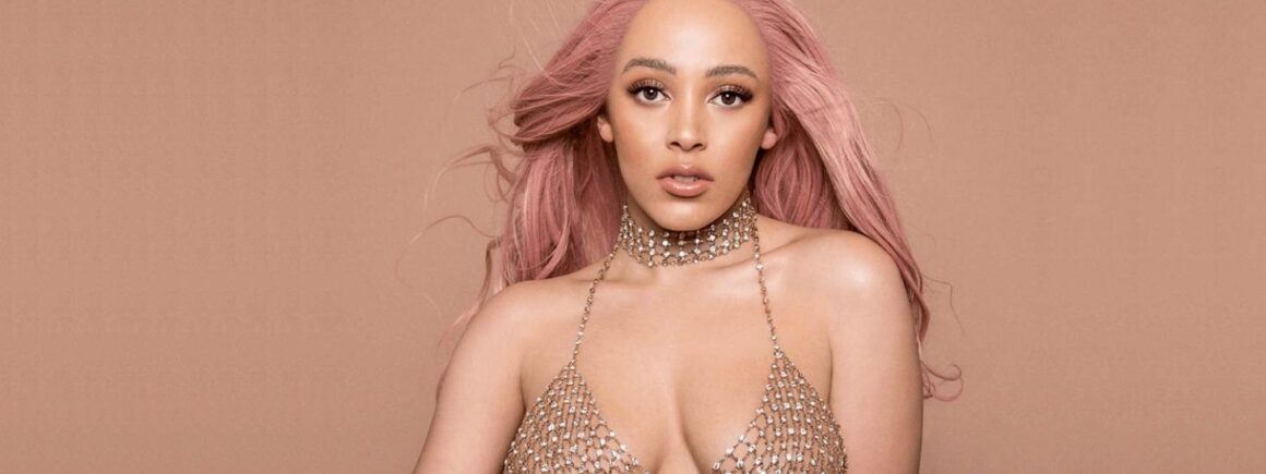 Doja Cat nous renvoie dans les 60’s avec Freak (VIDEO)