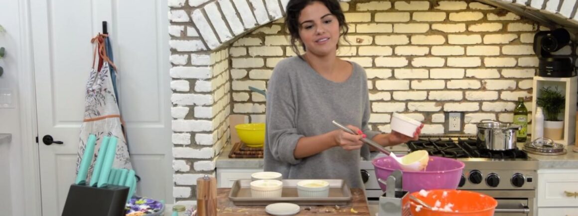 Regardez Selena Gomez à la tête d’une émission culinaire (VIDEO)