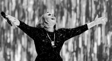 Adele apparaît totalement métamorphosée lors d'une soirée (PHOTO)