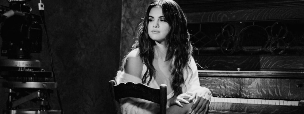 Selena Gomez en plein tournage de son nouveau clip (VIDEO)