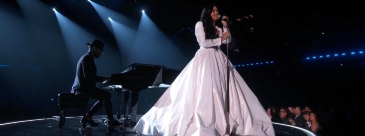 Grammy Awards 2020 : En pleurs, Demi Lovato fait son grand retour sur scène (VIDEO)