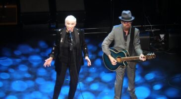 Eurythmics interprète Sweet Dreams pour la première fois en 5 ans (VIDEO)