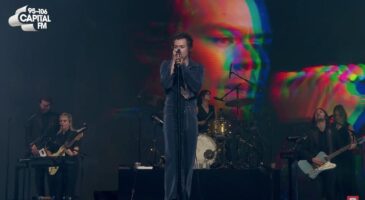 Harry Styles interprète What Makes You Beautiful et ravive nos souvenirs (VIDEO)