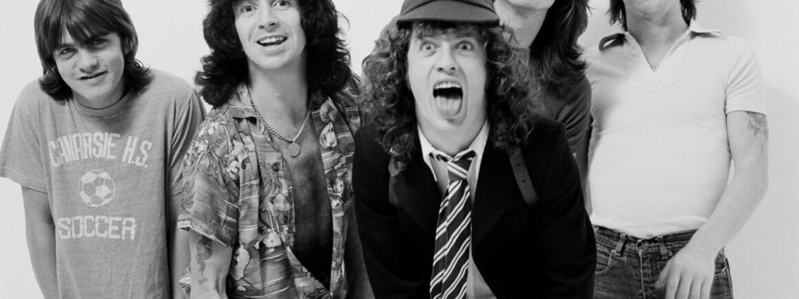 AC/DC : Des pièces de monnaie en l’honneur de deux de leurs albums (VIDEO)