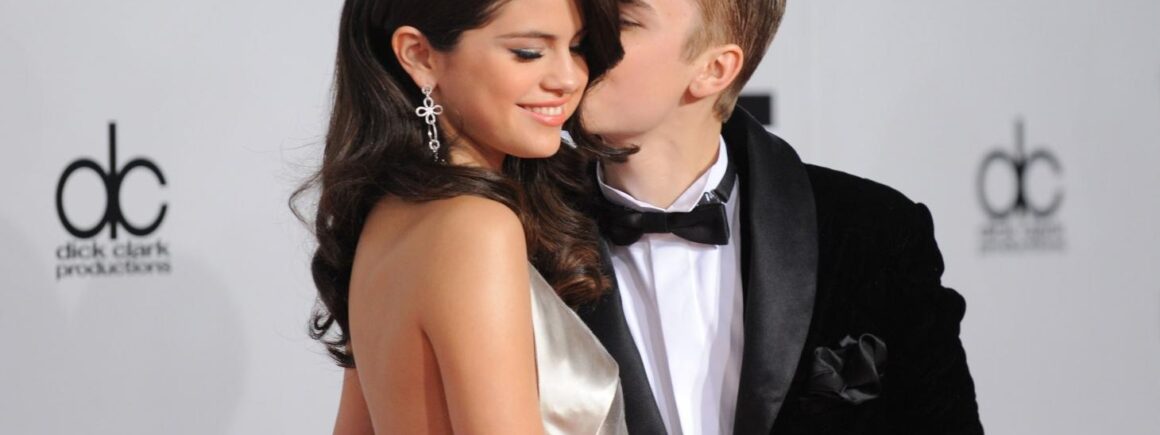 Europe 2 : Selena Gomez et Justin Bieber s’embrassent et officialisent leur couple !