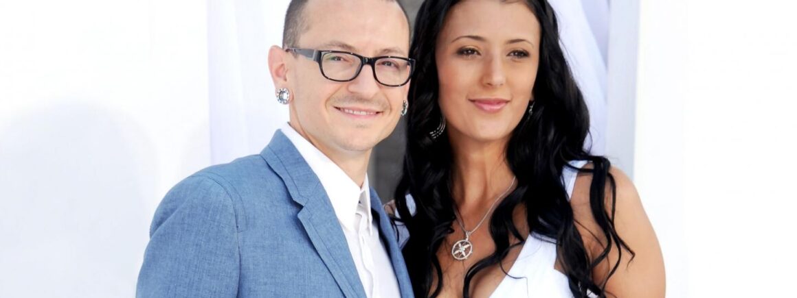 Linkin Park : La femme de Chester Bennington s’exprime enfin après sa mort