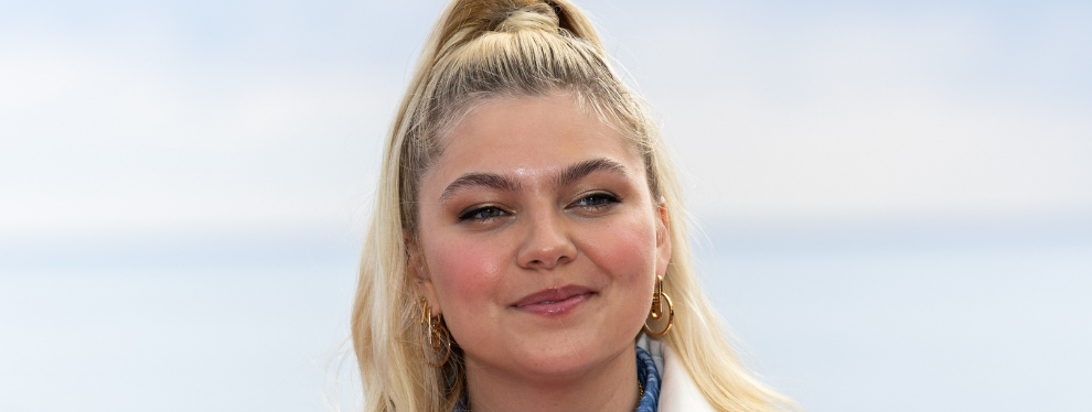 Louane travaille sur un titre inédit pour sa nouvelle tournée (PHOTO)