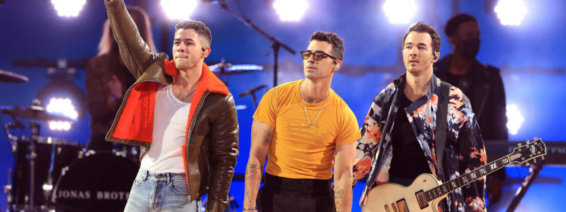 Les Jonas Brothers vont avoir leur étoile sur Hollywood Boulevard !