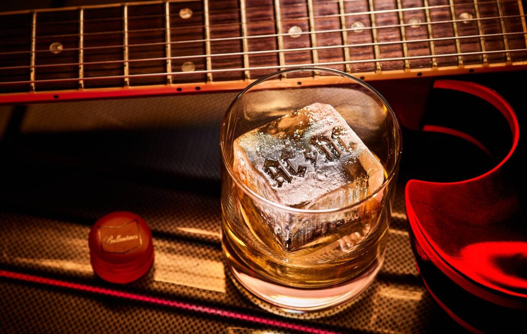 AC/DC lance son whisky