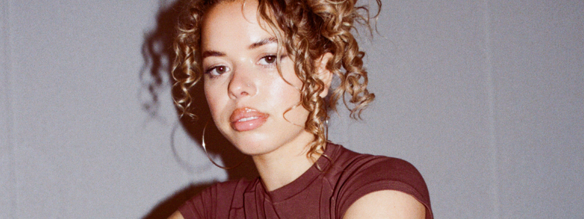 50% Strokes, 50% Radiohead : connaissez-vous Nilüfer Yanya ?