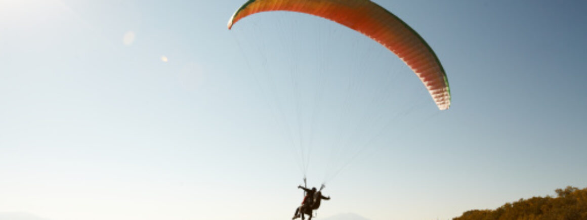 Quand un couple fait l’amour en plein milieu d’un saut en parachute