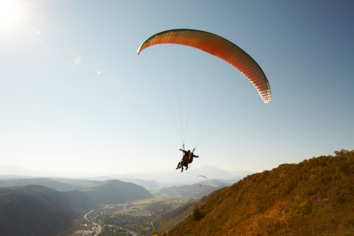 Faire l'amour en parachute