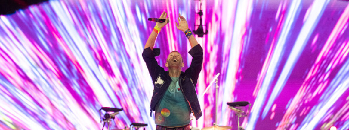 Coldplay à Glastonbury, ce qu’il fallait retenir (VIDEO)