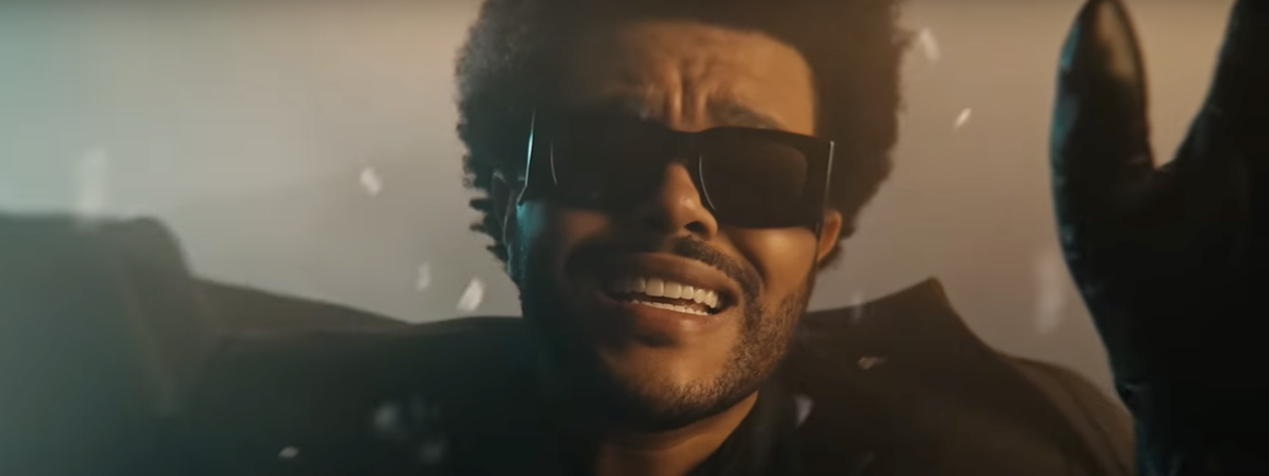 À voir : le nouveau clip de The Weeknd pour « Dancing In The Flames »