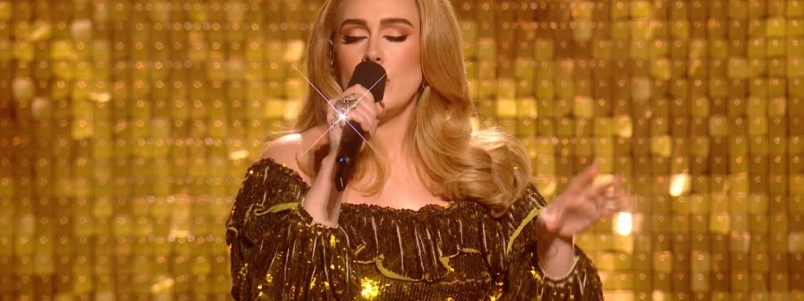 Comme Dua Lipa, Adele annonce la sortie d’un album live