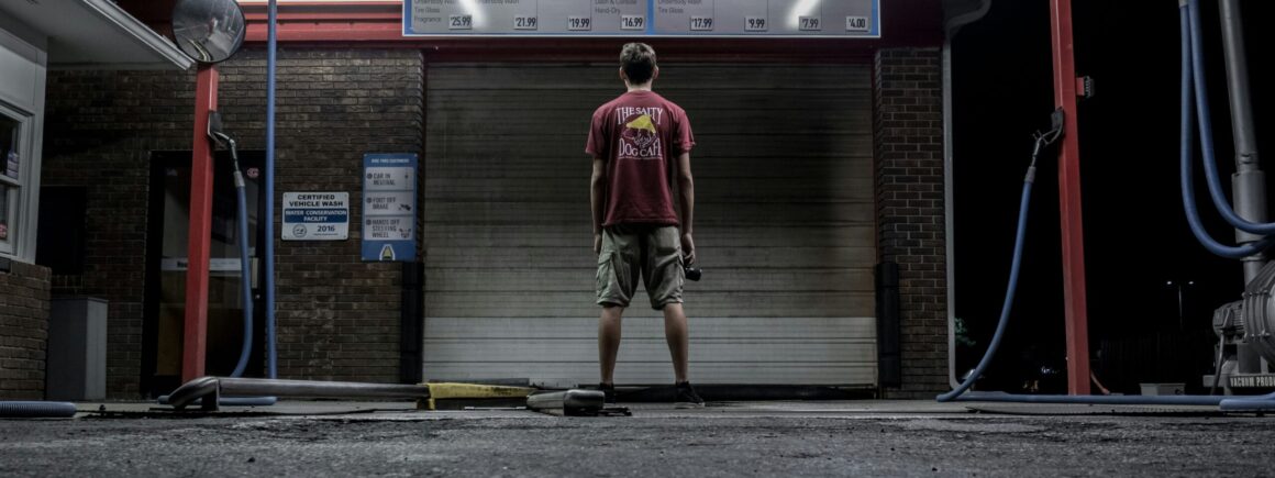 Un carwash sexy pour Movember (VIDEO)