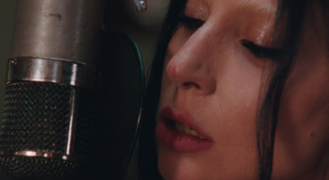 lady-gaga-sort-une-session-acoustique-de-disease-et-ca-donne-des-frissons